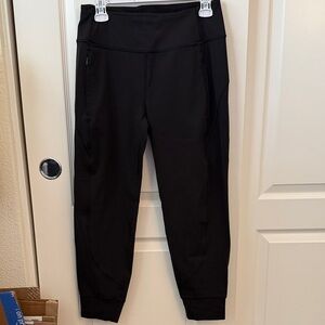 Athleta Rainier Jogger - S (petite) - black